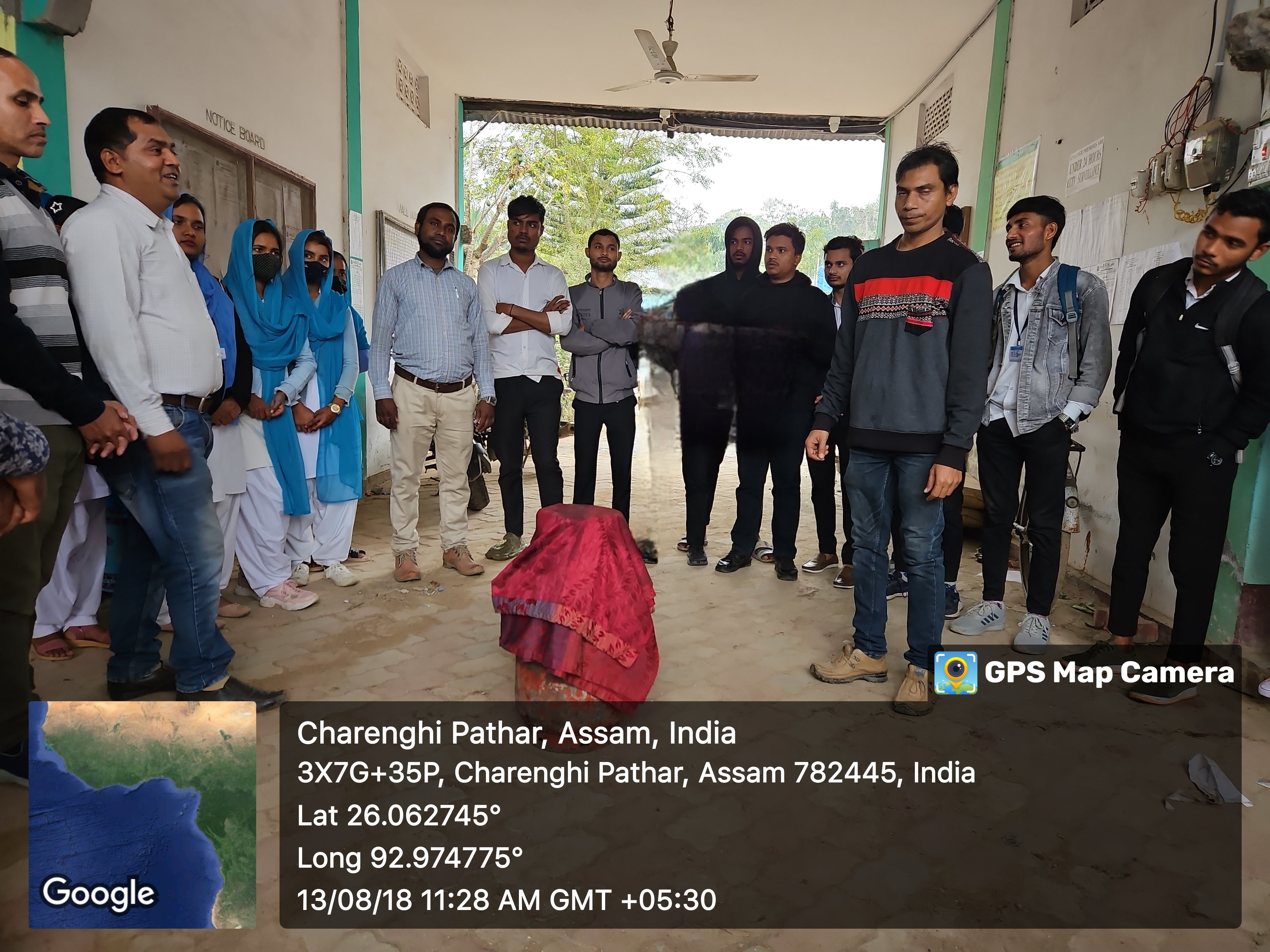 MOCK DRILL ON PUTTING OFF BURNING LPG CYLINDER ON 13.08.2018, PIC-2